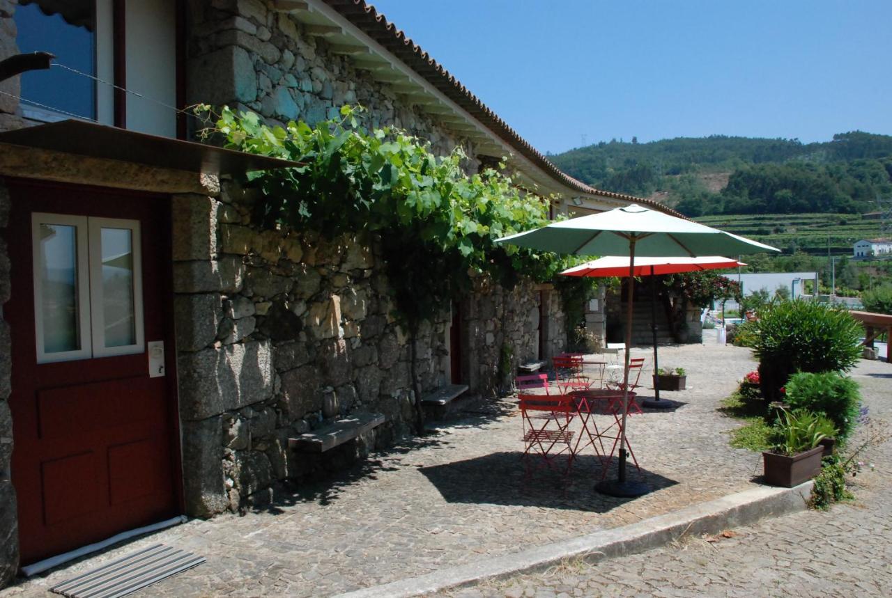 Bed and Breakfast Quinta Pedras De Baixo à Longos Extérieur photo